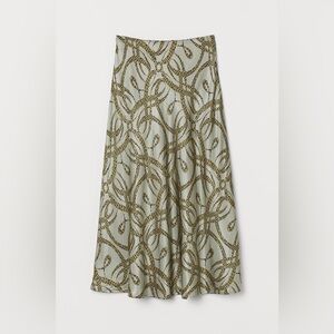 H&M x Richard Allan - Olive printed skirt - Size 4